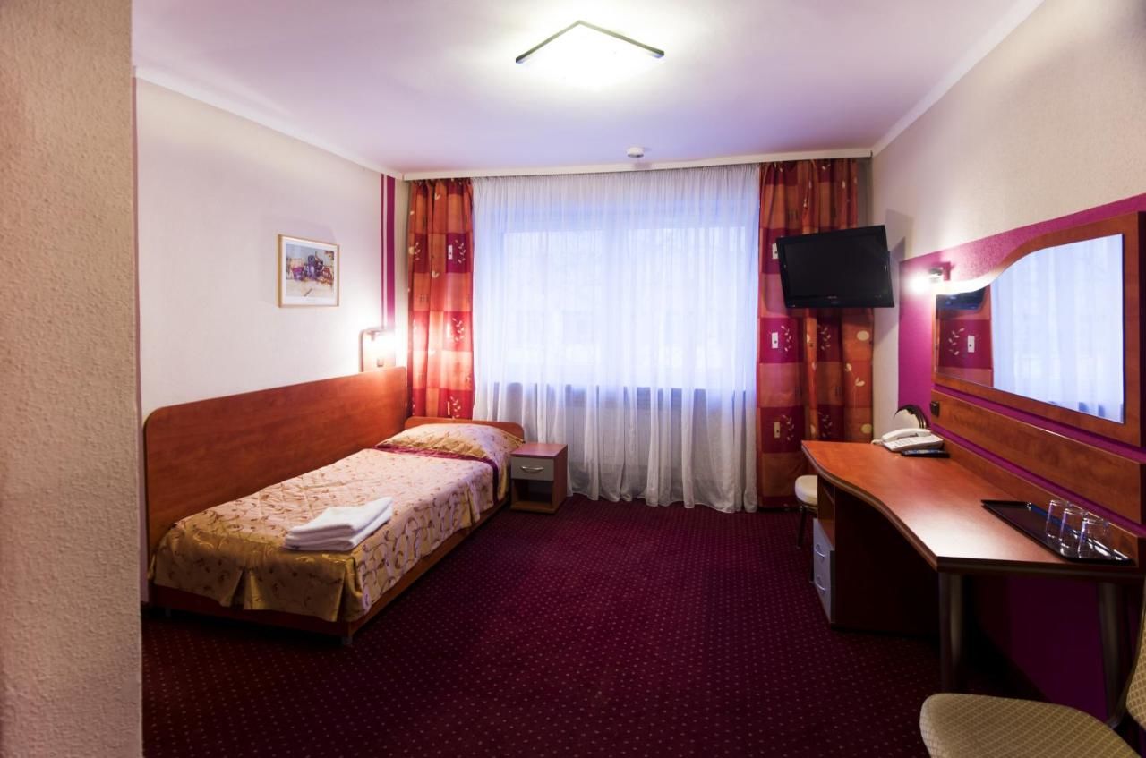 Отель Hotel Orion Сосновец-28