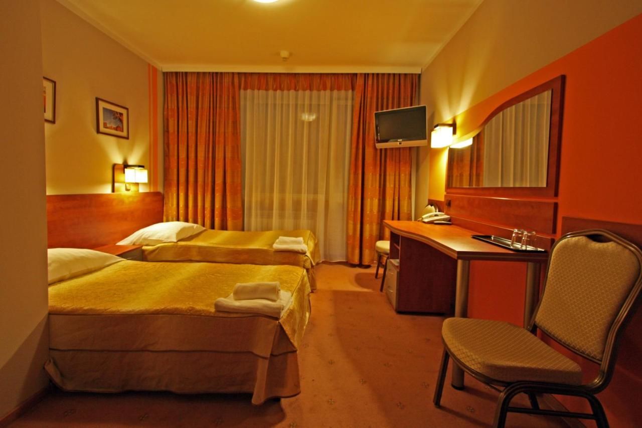 Отель Hotel Orion Сосновец-29